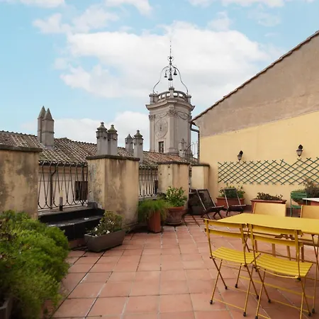 Clock Terrace House Lejlighed Rom
