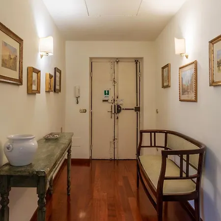 Clock Terrace House