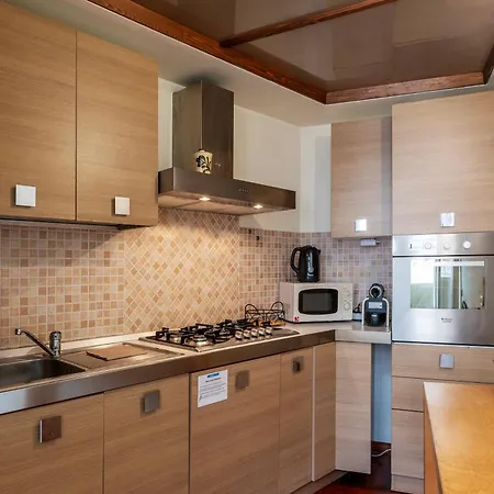 公寓 Clock Terrace House