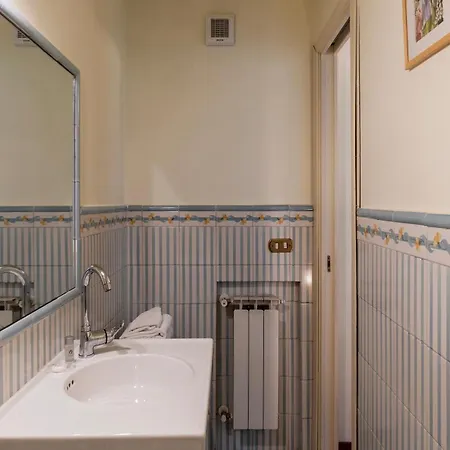 Clock Terrace House
