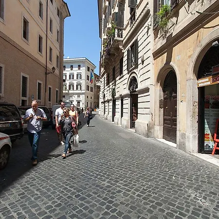 Clock Terrace House Apartment